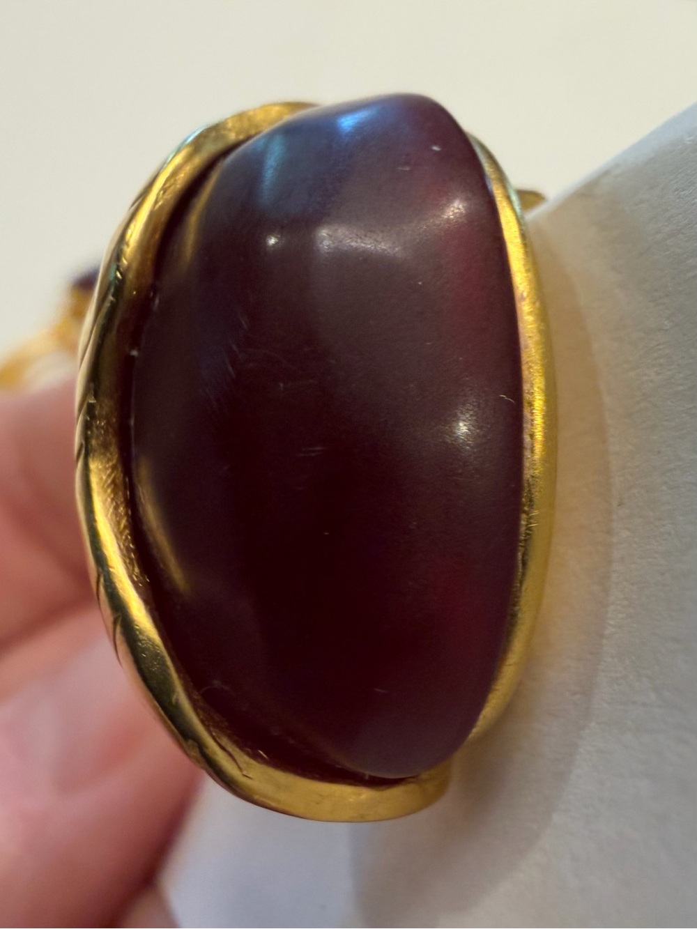 Vintage Karl Lagerfeld clip-on costume earrings - Picture 5 of 9